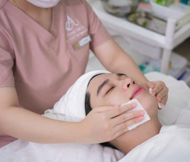 Chăm Sóc Da Mụn Cơ Bản 