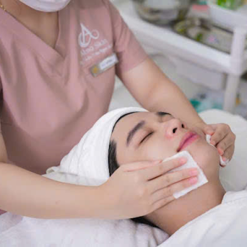 Chăm Sóc Da Mụn Cơ Bản 